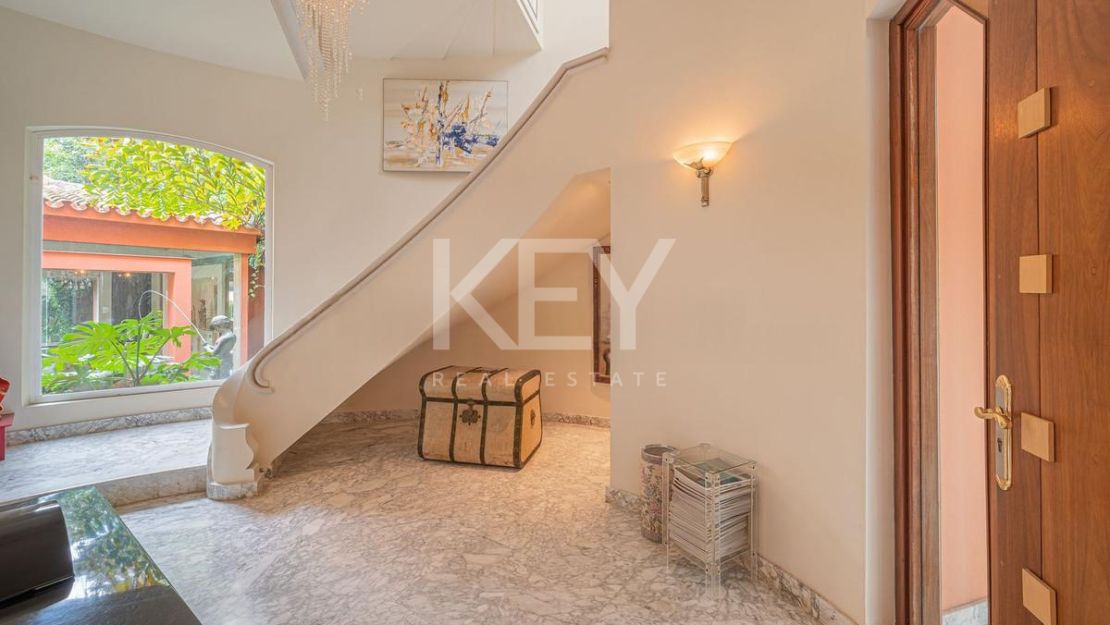 Timeless Mediterranean Villa for Sale in Nagüeles, Marbella Golden Mile