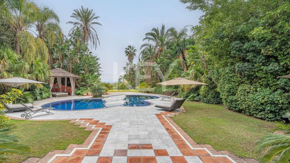 Timeless Mediterranean Villa for Sale in Nagüeles, Marbella Golden Mile