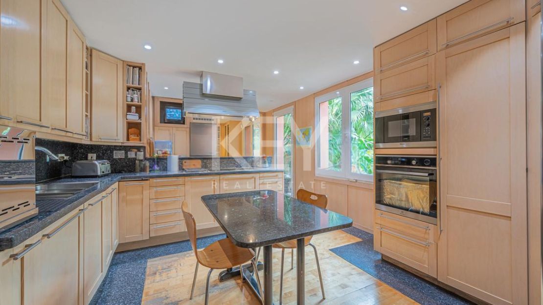 Timeless Mediterranean Villa for Sale in Nagüeles, Marbella Golden Mile