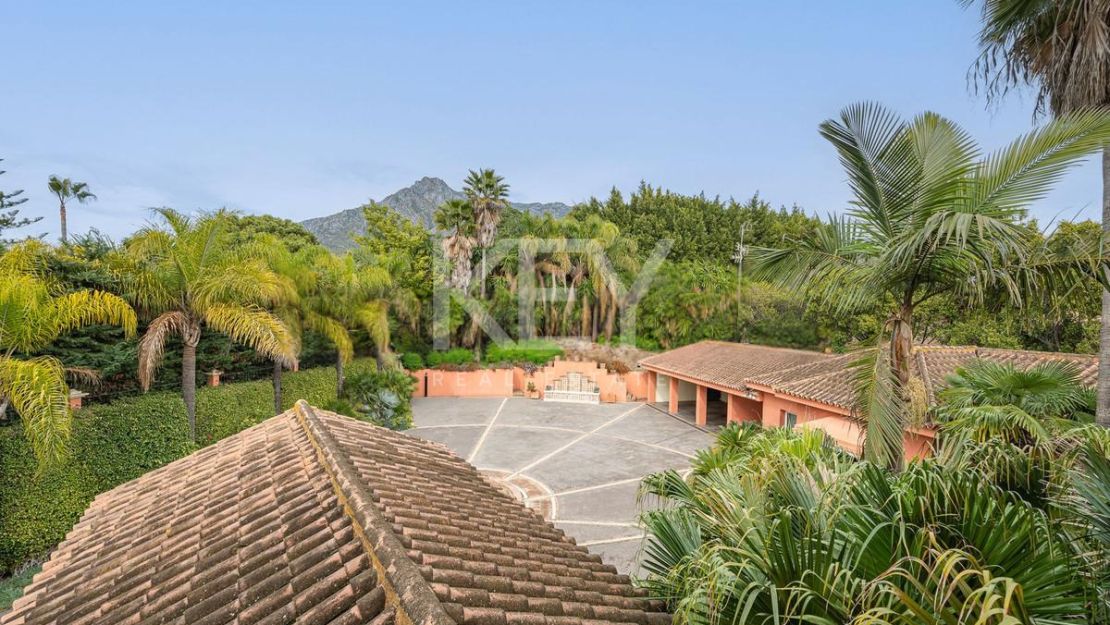 Timeless Mediterranean Villa for Sale in Nagüeles, Marbella Golden Mile