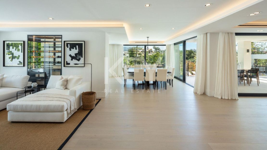 Stunning Luxury Villa with open views in Nueva Andalucia, Marbella