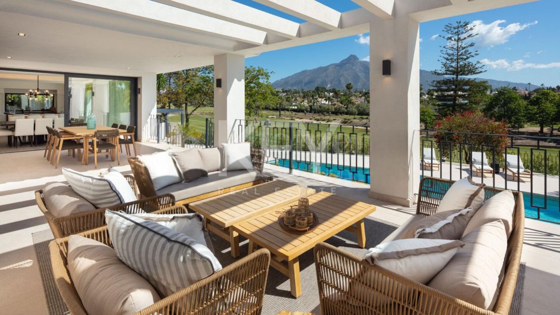 Stunning Luxury Villa with open views in Nueva Andalucia, Marbella