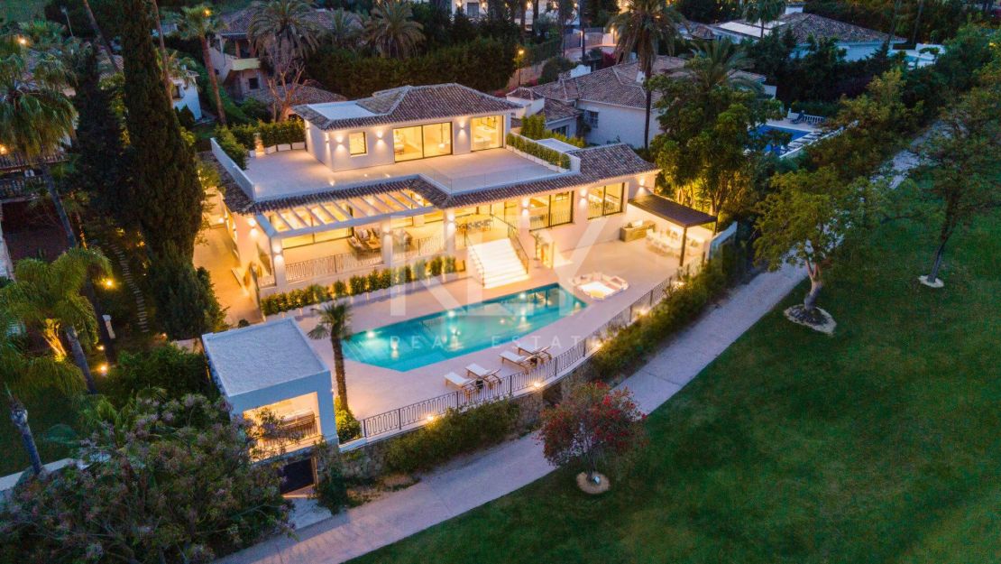 Stunning Luxury Villa with open views in Nueva Andalucia, Marbella