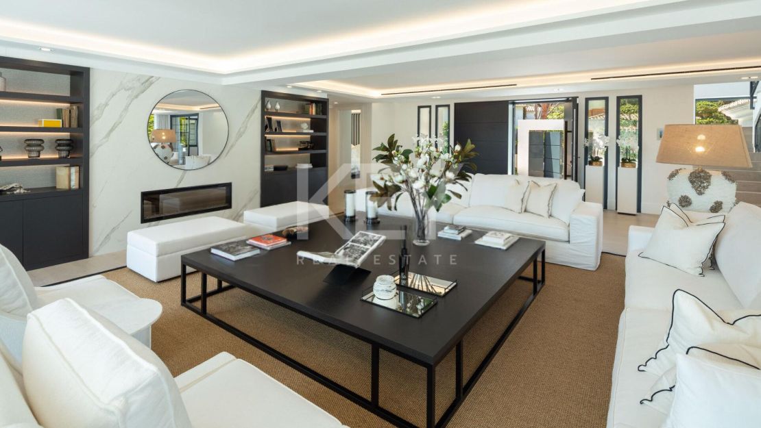 Stunning Luxury Villa with open views in Nueva Andalucia, Marbella