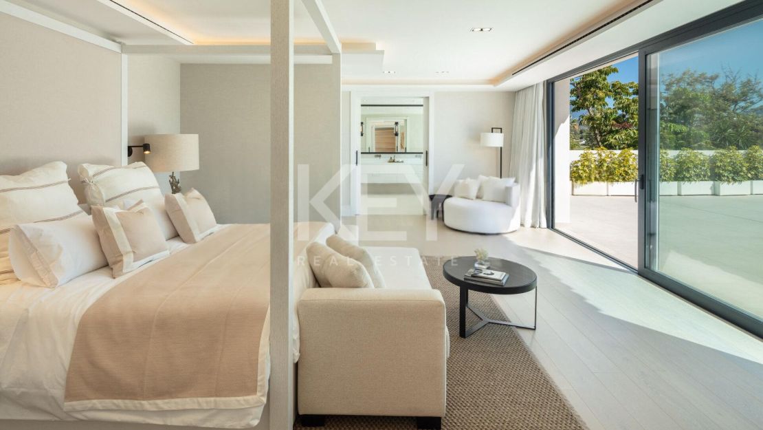 Stunning Luxury Villa with open views in Nueva Andalucia, Marbella