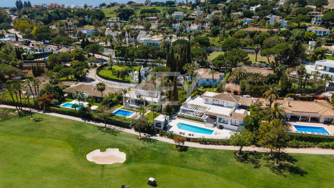 Stunning Luxury Villa with open views in Nueva Andalucia, Marbella