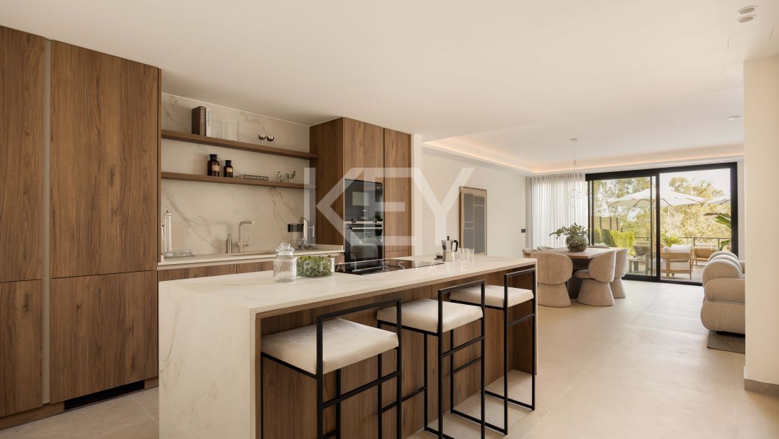 Luxury Renovated Apartment for Sale in Nueva Andalucía, Marbella