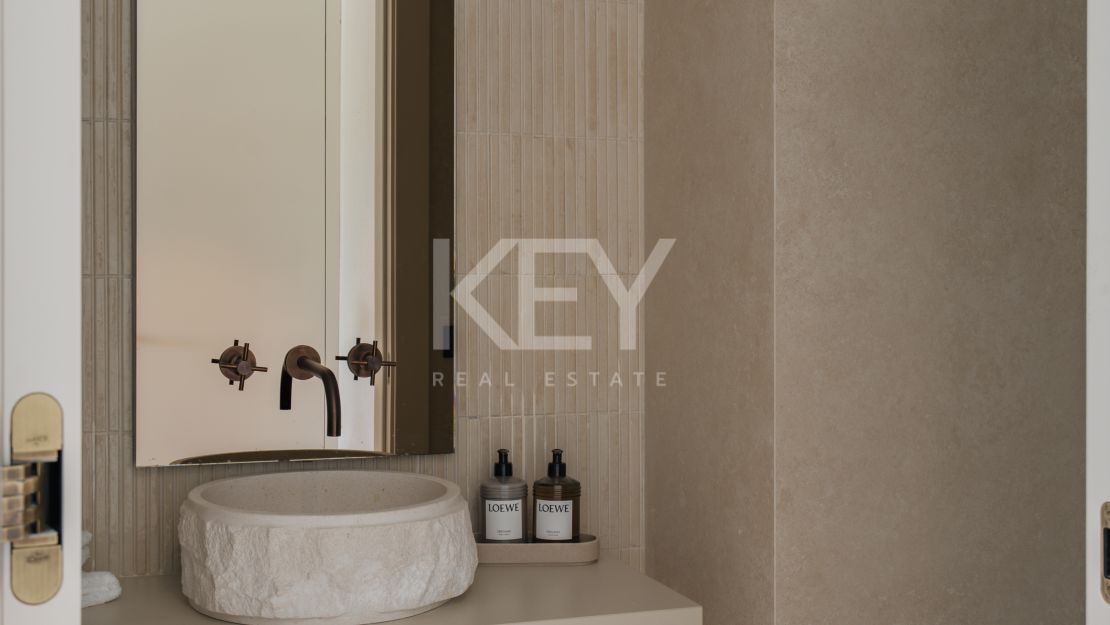 Renovated Garden Duplex for Sale in Los Naranjos Golf, Nueva Andalucía, Marbella