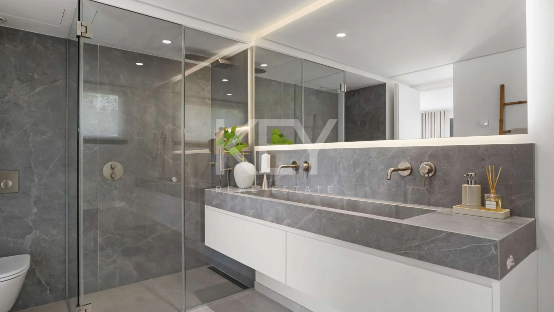 Luxury Villa for Sale in La Cerquilla, Nueva Andalucía, Marbella