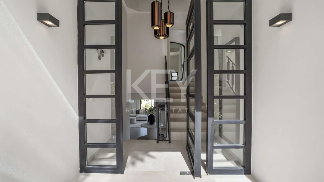Luxury Villa for Sale in La Cerquilla, Nueva Andalucía, Marbella