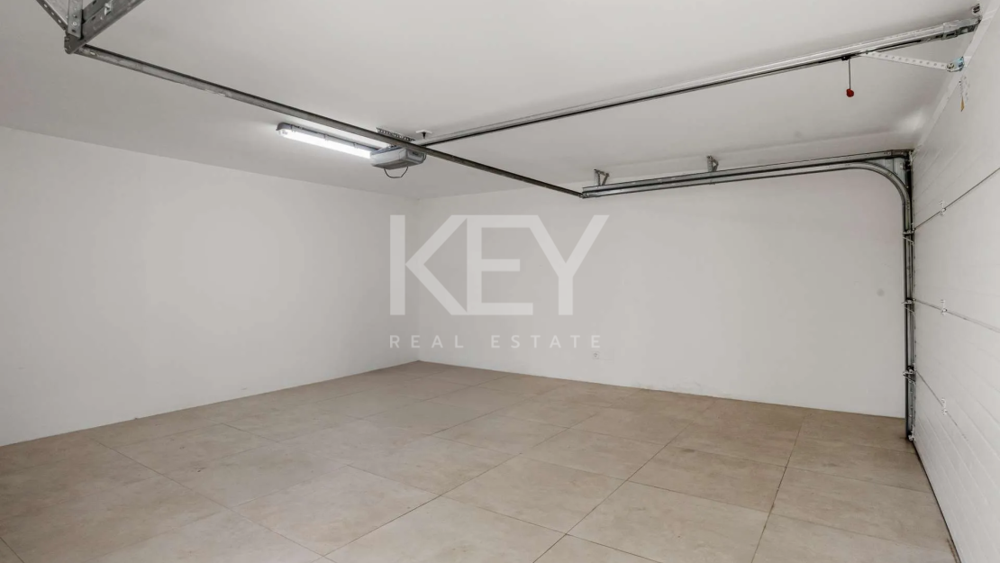 Luxury Villa for Sale in La Cerquilla, Nueva Andalucía, Marbella