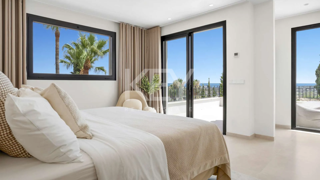 Luxury Villa for Sale in La Cerquilla, Nueva Andalucía, Marbella