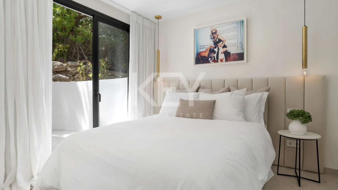 Luxury Villa for Sale in La Cerquilla, Nueva Andalucía, Marbella