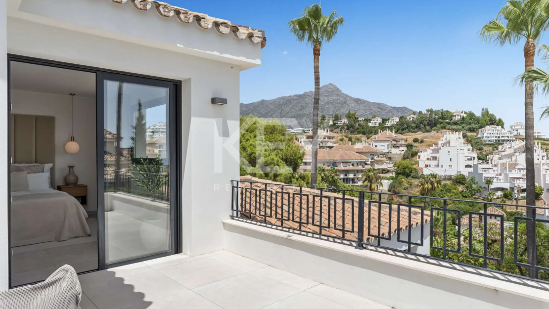 Luxury Villa for Sale in La Cerquilla, Nueva Andalucía, Marbella