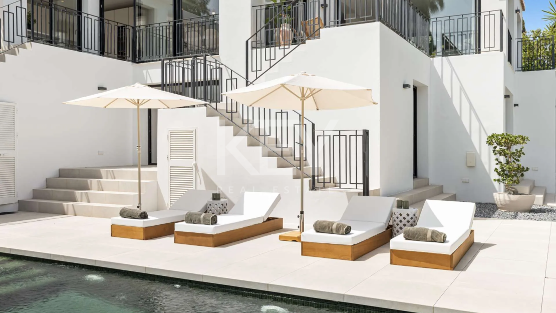 Luxury Villa for Sale in La Cerquilla, Nueva Andalucía, Marbella