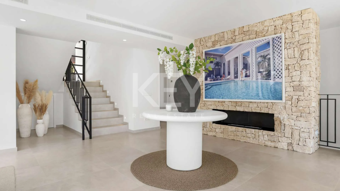 Luxury Villa for Sale in La Cerquilla, Nueva Andalucía, Marbella