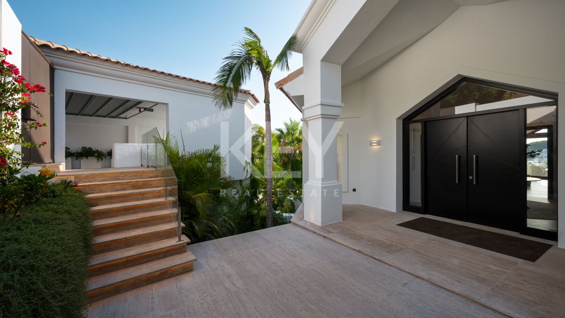 Villa Nueva de Lujo en Venta en El Herrojo, Benahavís