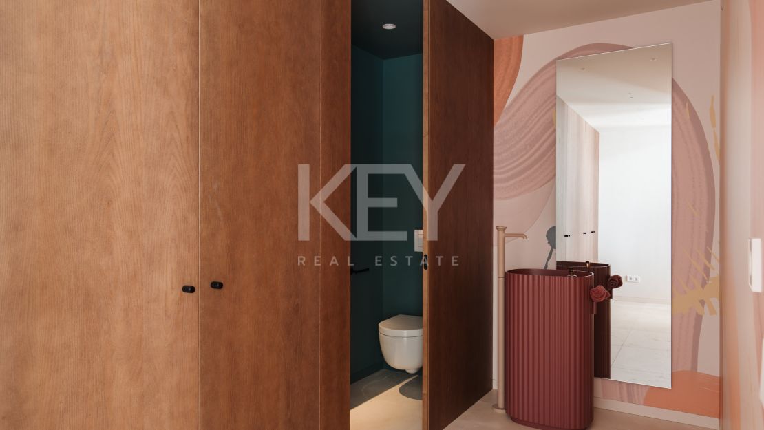 Luxury Villa for Sale in El Madroñal, Benahavís