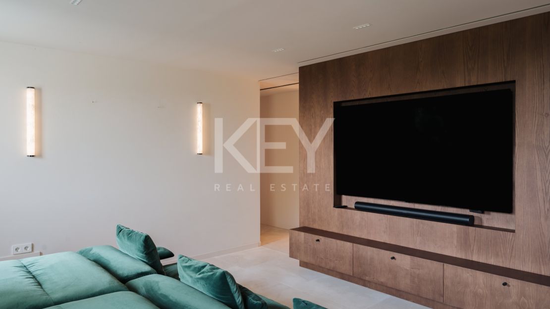 Luxury Villa for Sale in El Madroñal, Benahavís