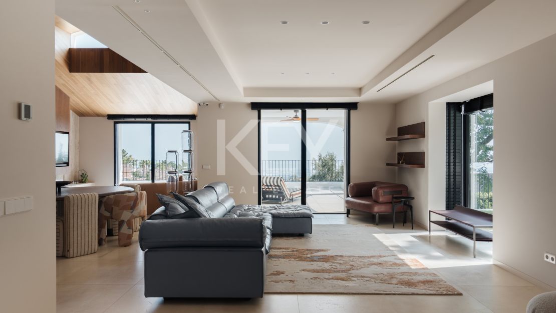 Luxury Villa for Sale in El Madroñal, Benahavís