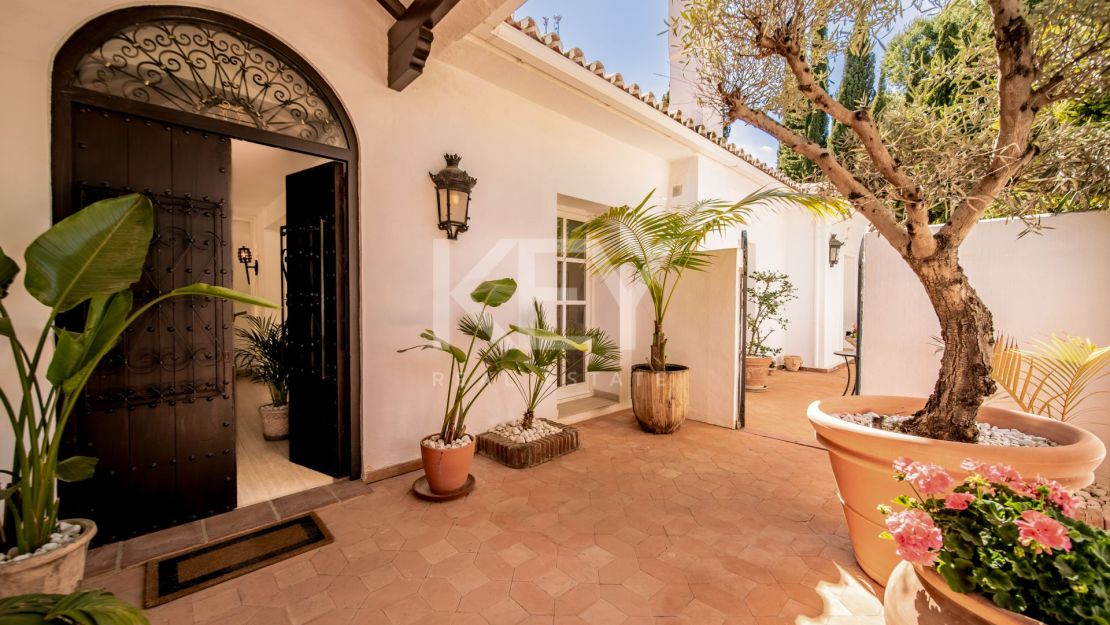 Andalusian Villa for Sale in Benahavís