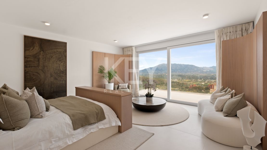 Luxury Villa with Panoramic Sea Views for Sale in La Mairena, Marbella