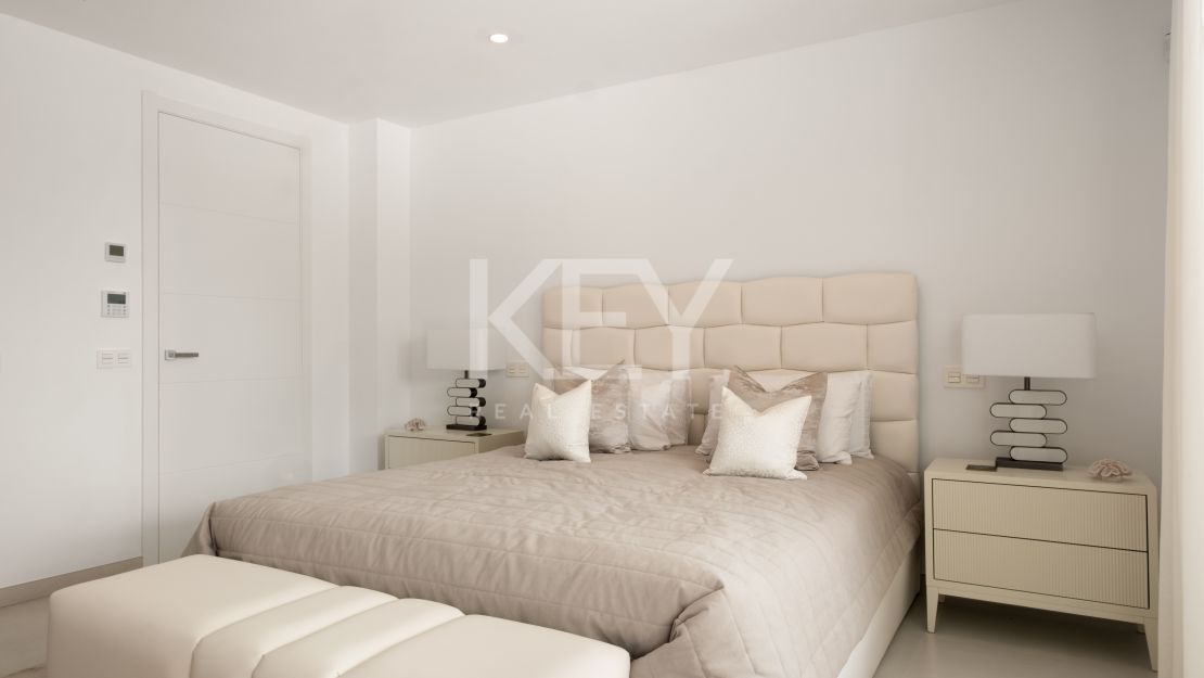 Luxury Villa with Panoramic Sea Views for Sale in La Mairena, Marbella
