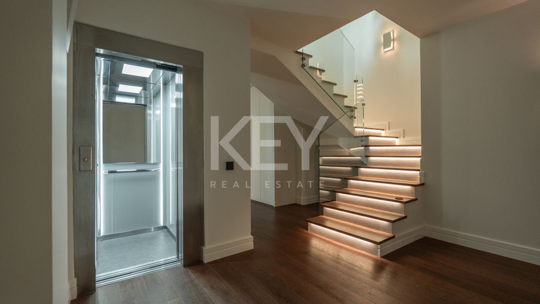 Amazing Villa wth Panoramic Sea Views in Los Flamingos, Marbella