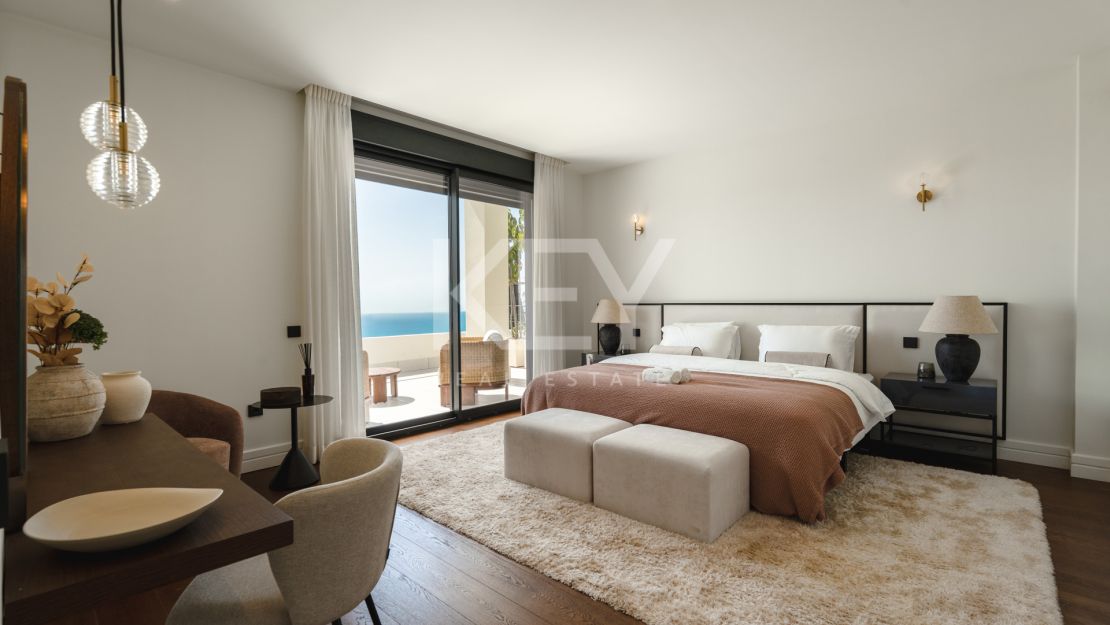 Amazing Villa wth Panoramic Sea Views in Los Flamingos, Marbella
