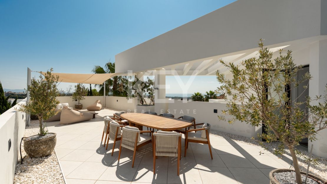 Amazing Villa wth Panoramic Sea Views in Los Flamingos, Marbella