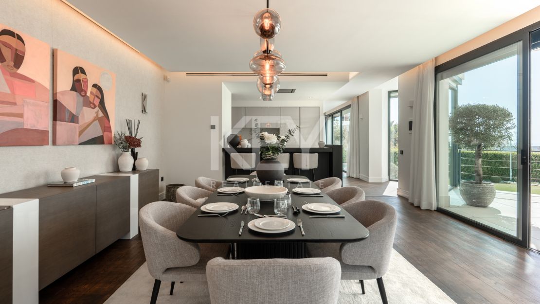 Amazing Villa wth Panoramic Sea Views in Los Flamingos, Marbella