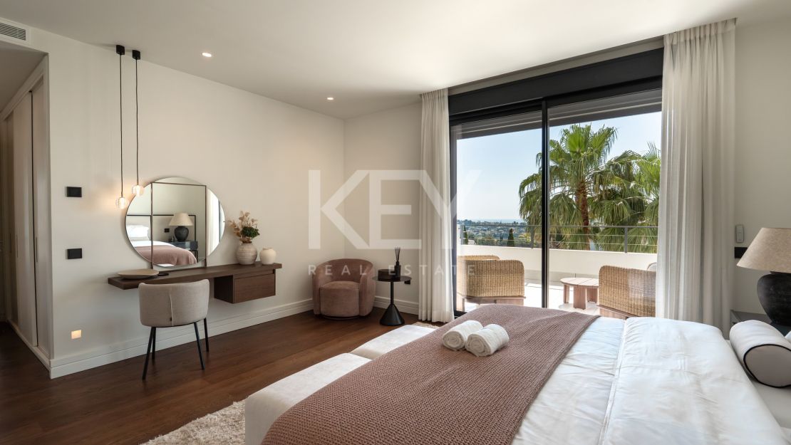 Amazing Villa wth Panoramic Sea Views in Los Flamingos, Marbella