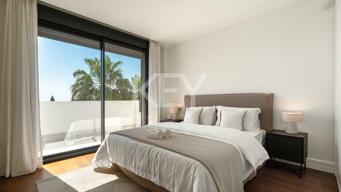 Amazing Villa wth Panoramic Sea Views in Los Flamingos, Marbella