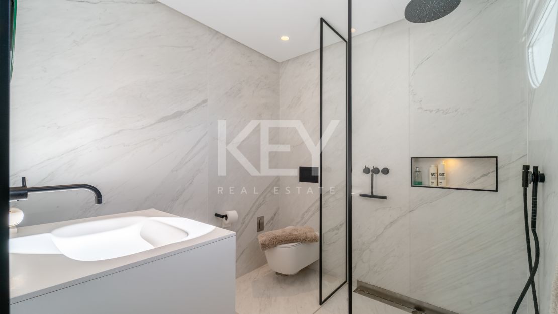 Renovated Duplex Penthouse for Sale in Monte Paraíso, Marbella Golden Mile