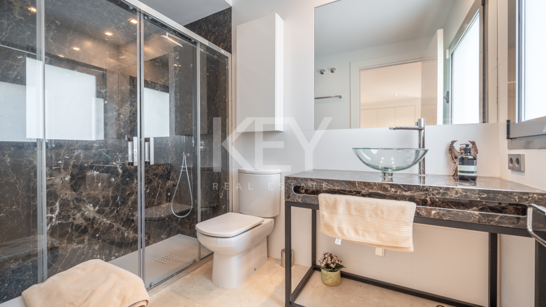 Luxury Villa with Panoramic Sea and Golf Views for Sale in Sotogrande