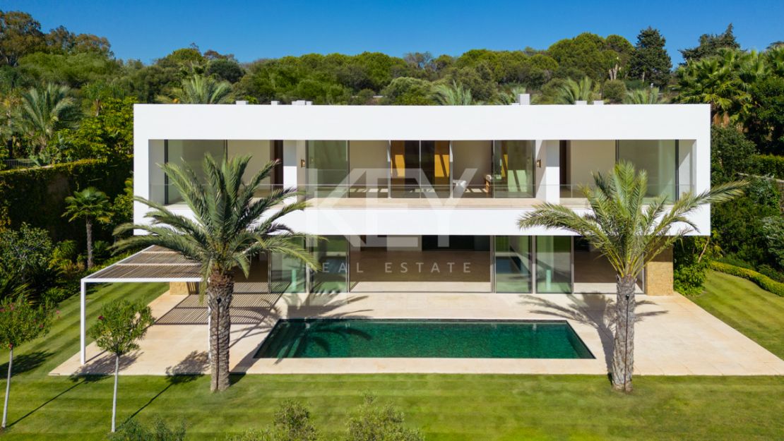 Frontline Golf Villa With Sea Views In Finca Cortesin, Casares
