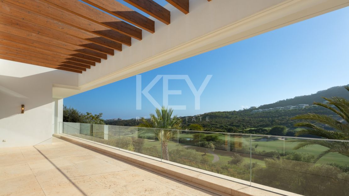 Frontline Golf Villa With Sea Views In Finca Cortesin, Casares