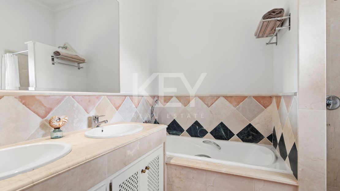 Amazing Villa where privacy meets Marbella's Golden Mile lifestyle