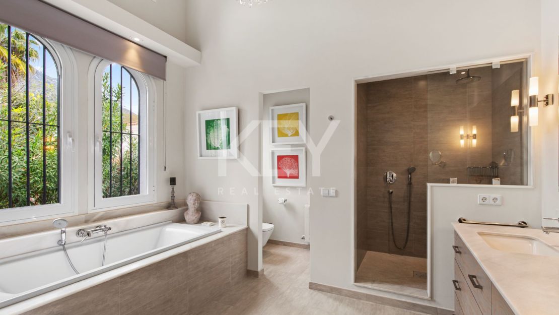 Amazing Villa where privacy meets Marbella's Golden Mile lifestyle