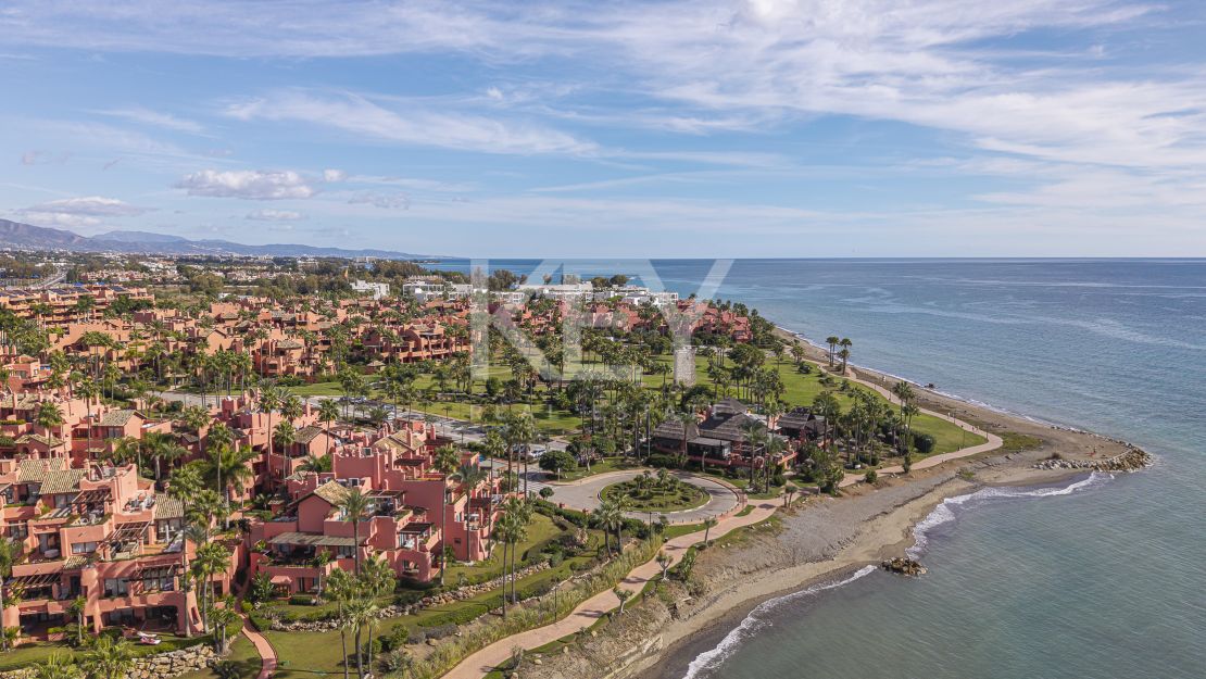 Renovated Beachfront Ground Floor Apartment in Estepona