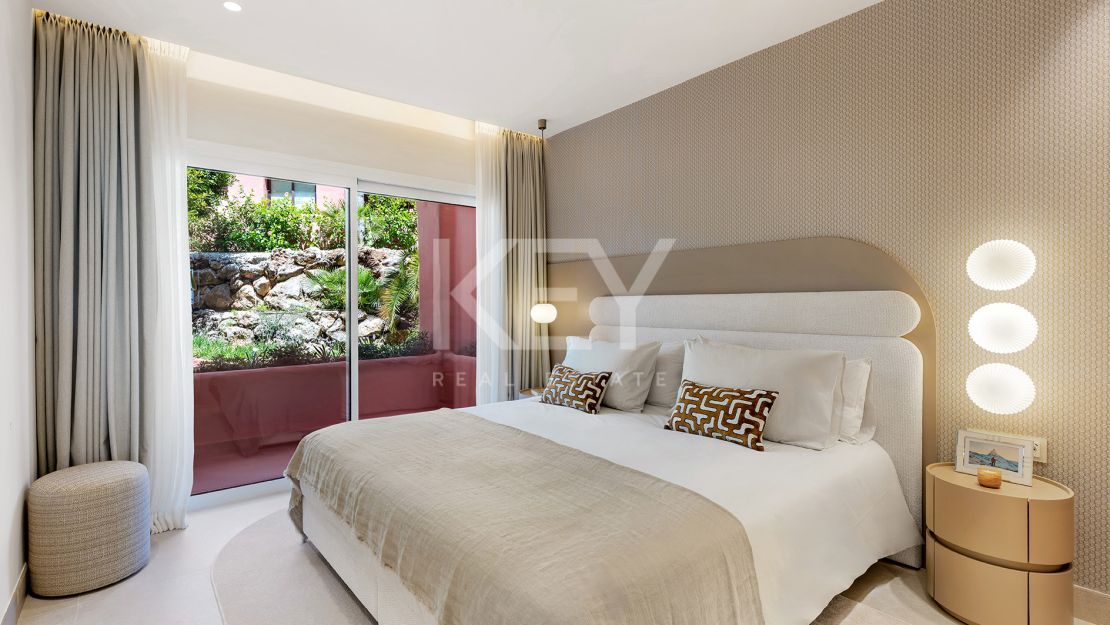 Renovated Beachfront Ground Floor Apartment in Estepona
