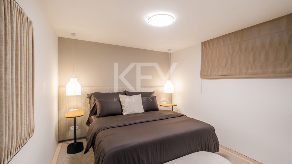 Современная вилла с частным спа, тренажерным залом и кинотеатром в Эль Параисо, Эстепона