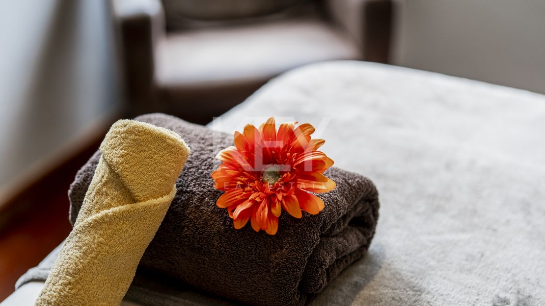 Дизайнерская вилла с членством в частном клубе в Эль Кампанарио, Марбелья