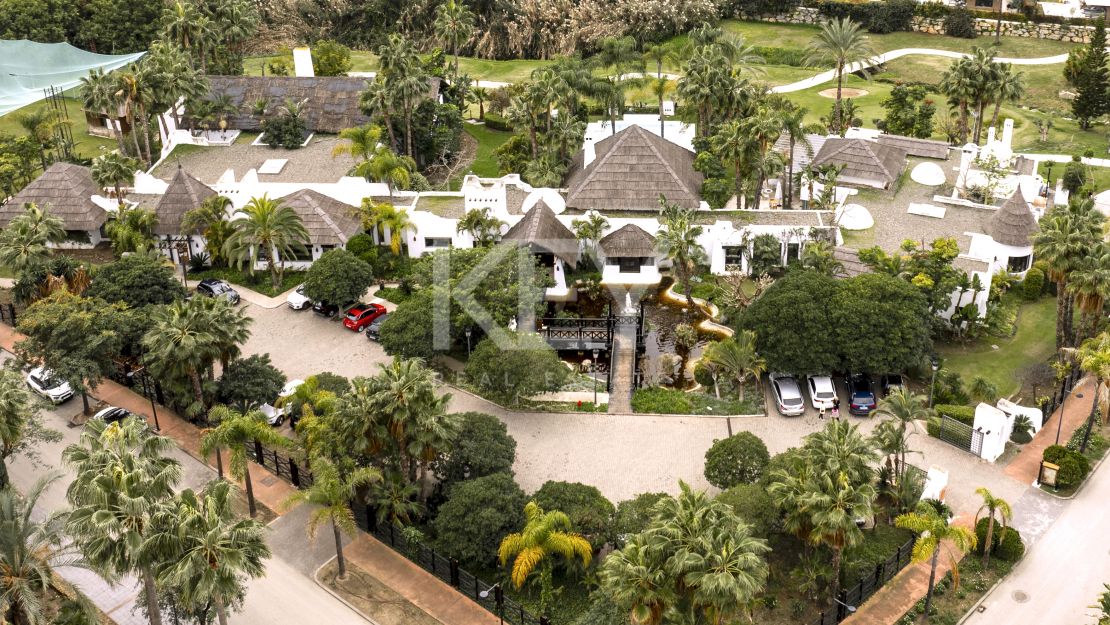 Дизайнерская вилла с членством в частном клубе в Эль Кампанарио, Марбелья