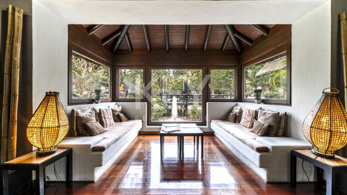 Дизайнерская вилла с членством в частном клубе в Эль Кампанарио, Марбелья