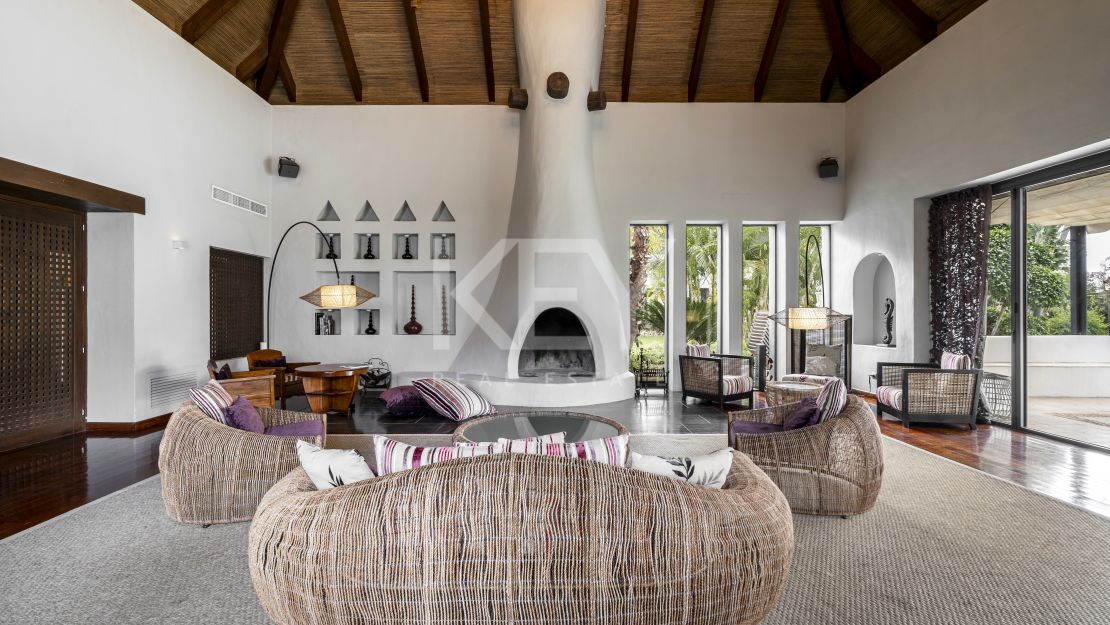 Дизайнерская вилла с членством в частном клубе в Эль Кампанарио, Марбелья