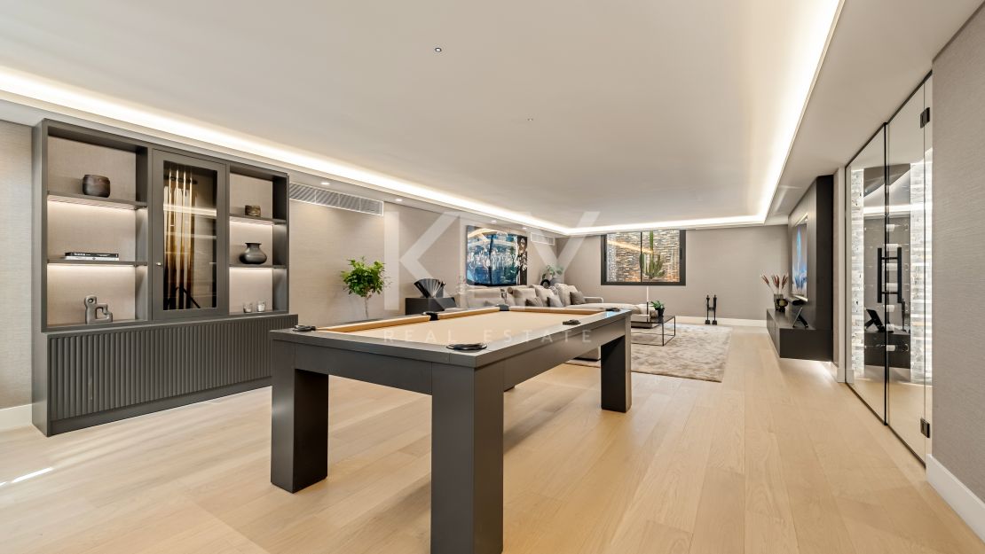 Отреставрированная вилла в андалузском стиле с видом на море в Рочио де Нагуэлес, Золотая Миля