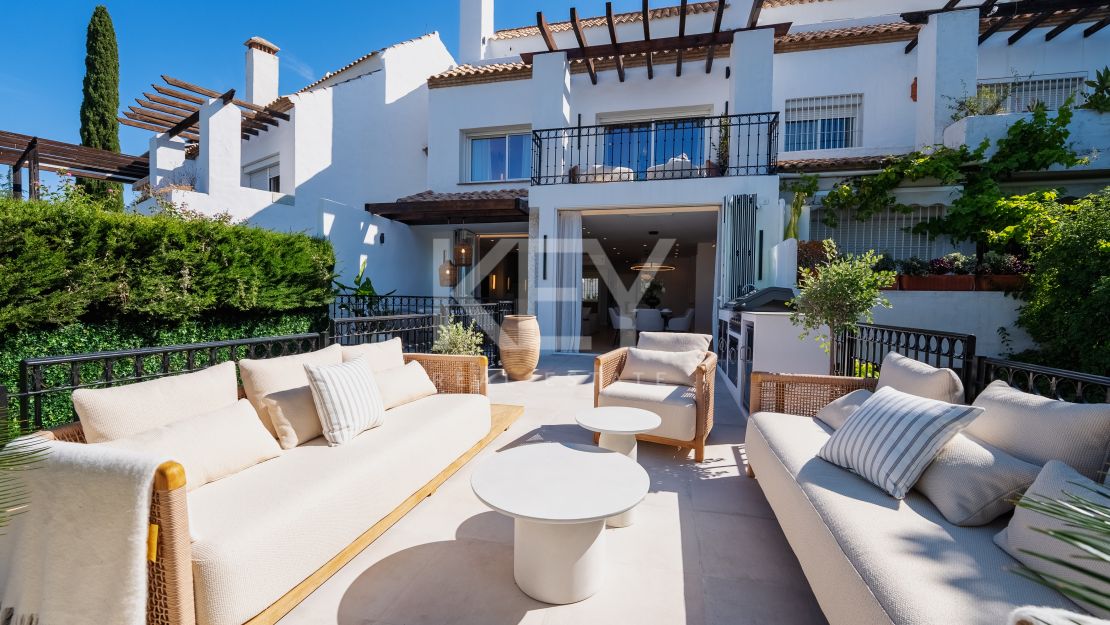 Semi-detached house in Altos de Salamanca, Marbella Golden Mile