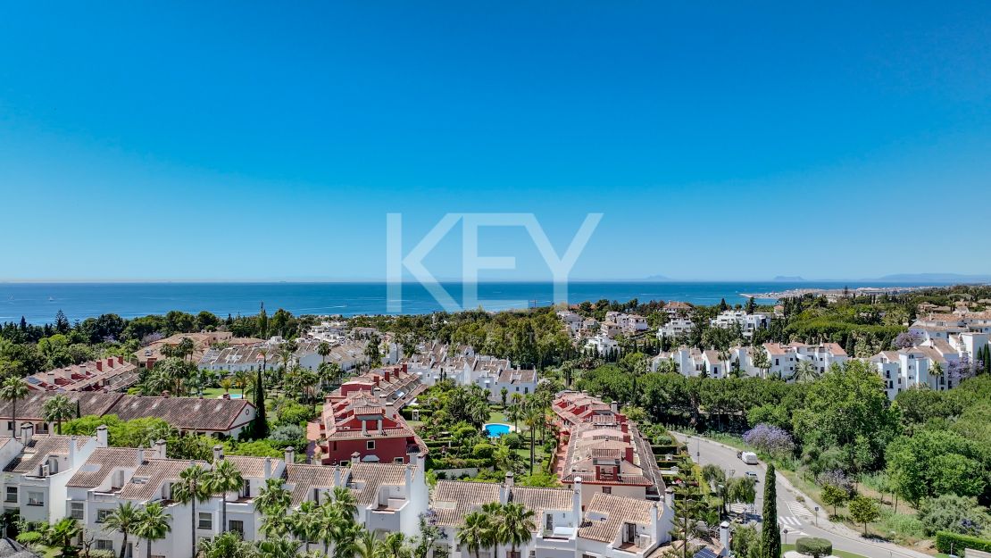 Полуотдельный дом в Альтос-де-Саламанка, Золотая Миля Марбельи