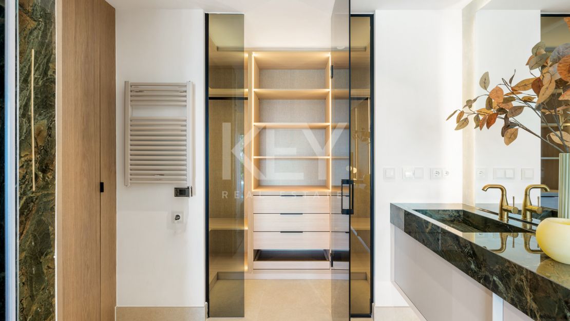 Elegante apartamento renovado en Bahía del Velerín